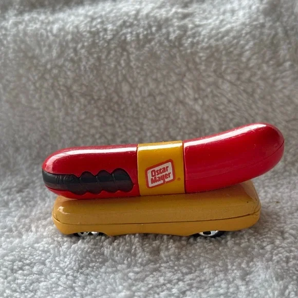 Vintage Hot Wheels 1993 Oscar Mayer Wienermobile Diecast Car Toy - Picture 3 of 5